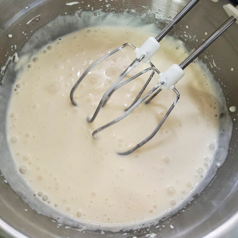 Cheesecake ai frutti di bosco - preparazione Crema al philadelphia