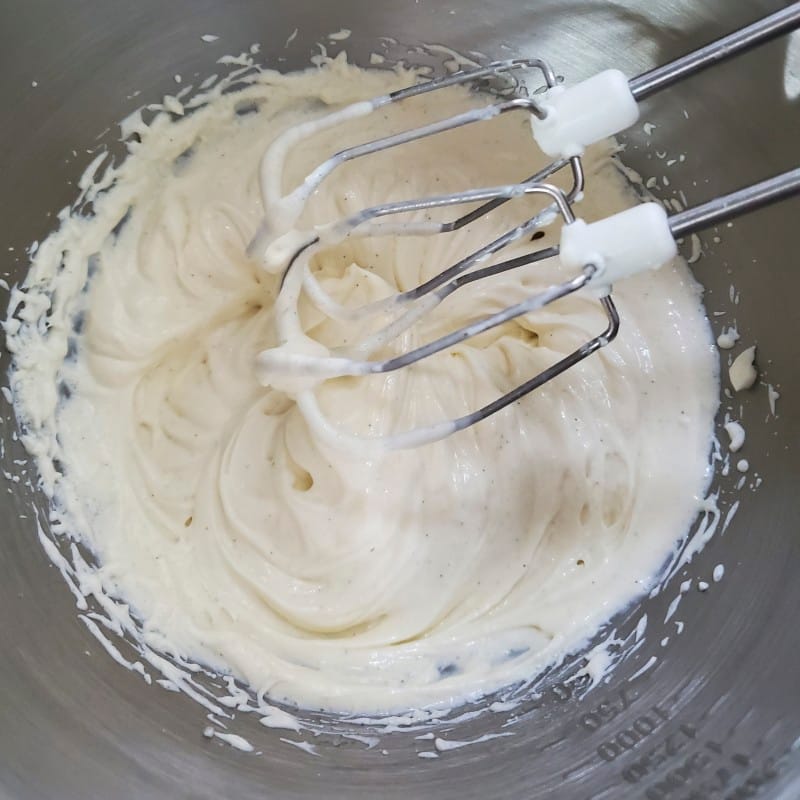 Cheesecake ai mirtilli - Topping alla panna acida