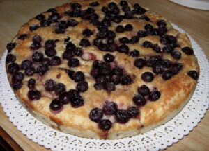 Focaccia con uva moscata (o uva fragola)