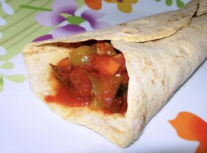 Tortillas vegan con peperoni seitan e tempeh